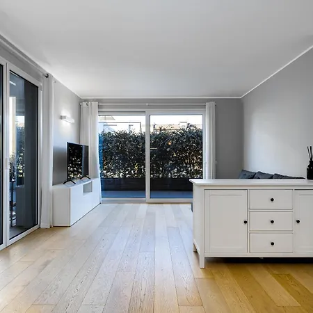 Ray 3 San Siro-fiera Apartment *