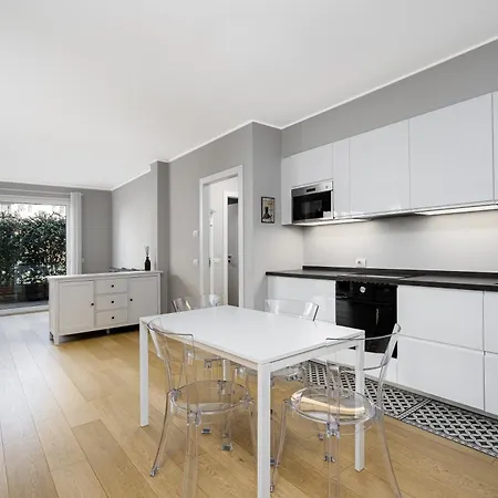Ray 3 San Siro-fiera Apartment *
